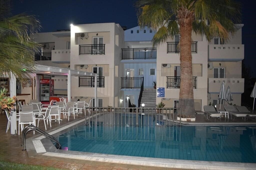 Отель Sunshine Studios Apartments (Stalida) 2*