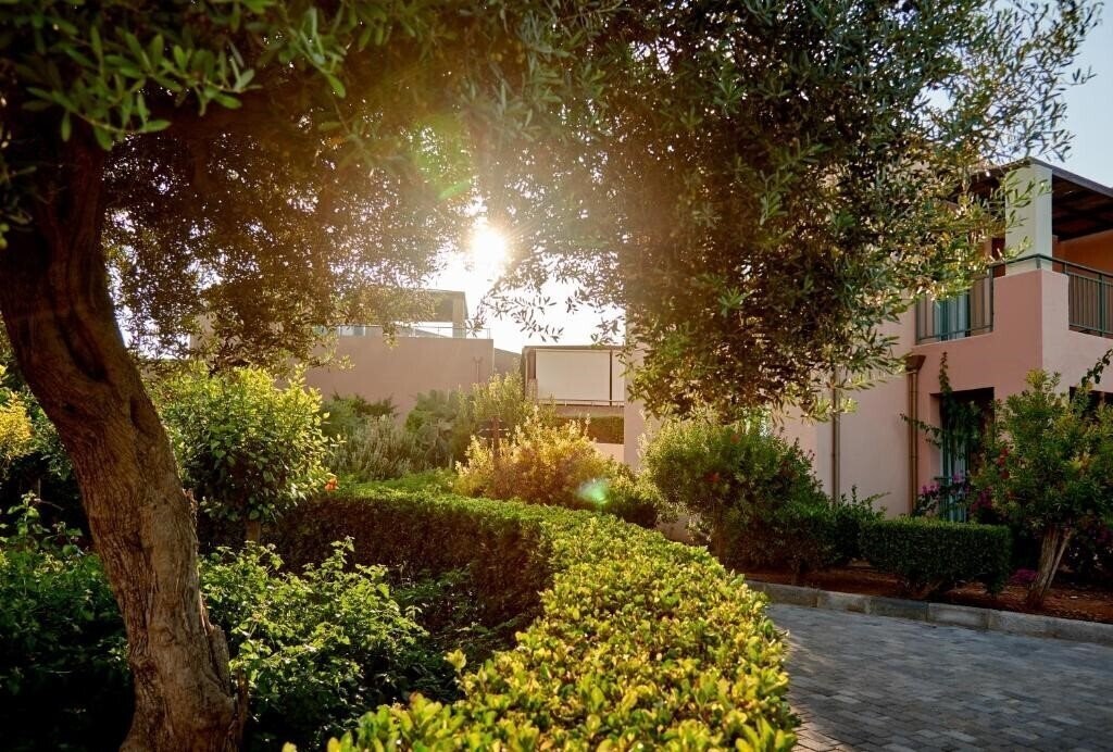 Зображення Village Heights Golf Resort 4*