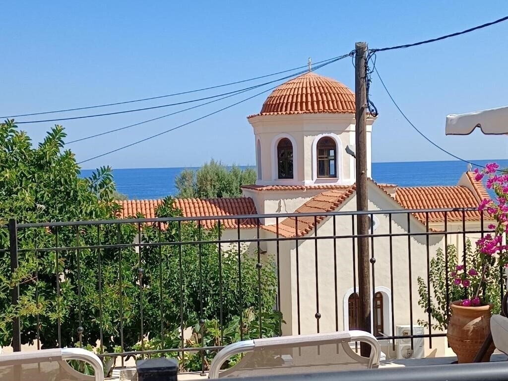 Фотография Villa Aposperitis 2*