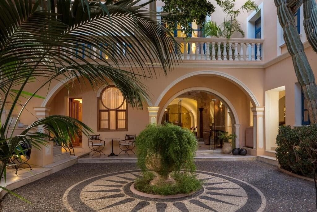 Отель Casa Delfino Hotel & SPA 5*