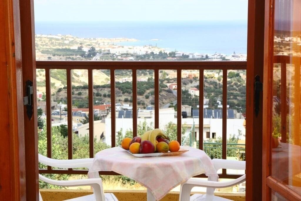 Отель Elgoni Apartments 3*