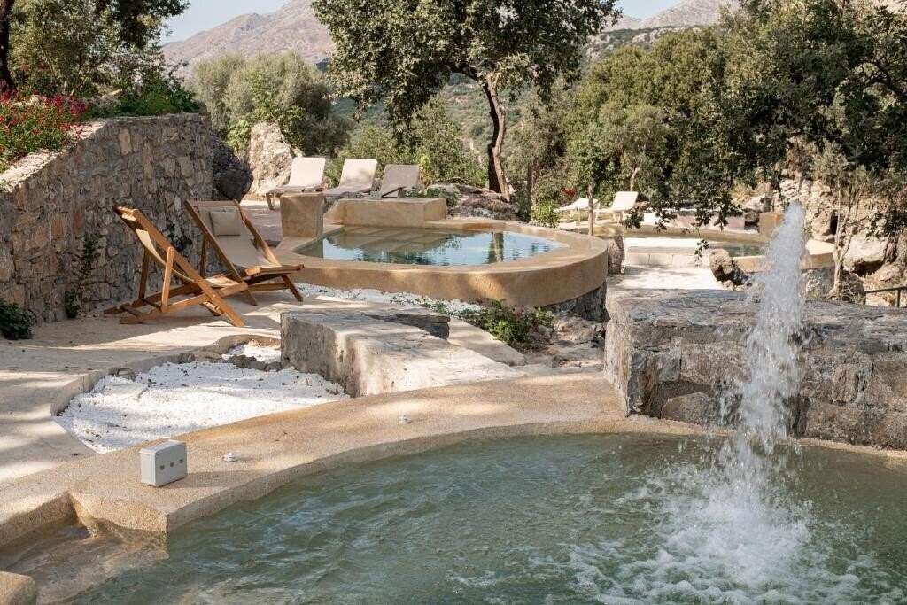 Картинка Enagron Ecotourism Village 3*