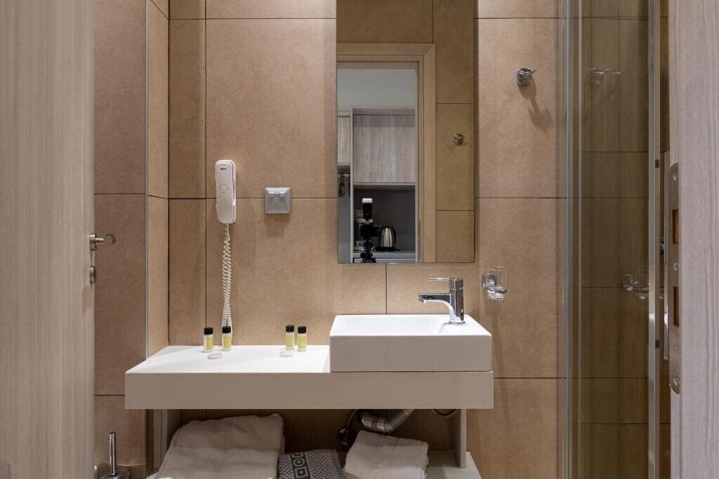 Фотографія Elpis Studios & Apartments 3*