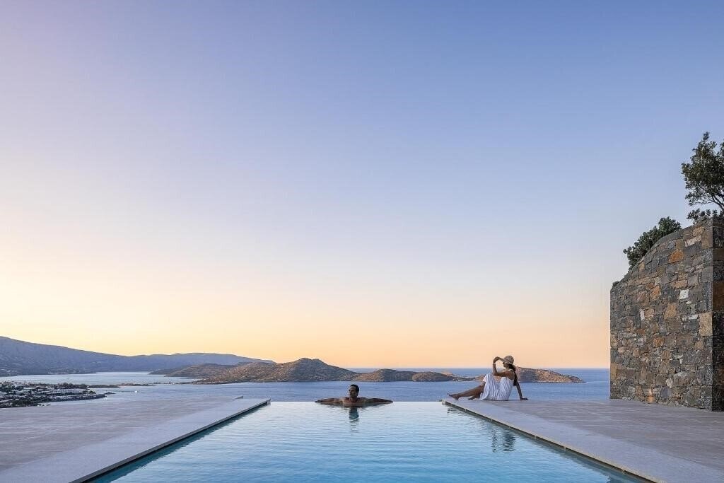 Отель Elounda Black Pearl Villa 3*