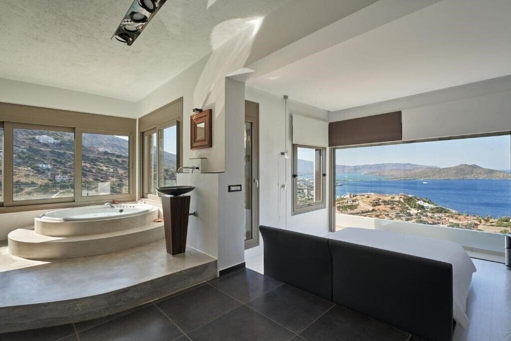Картинка Elounda Black Pearl Villa 3*