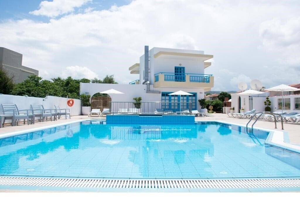 Готель Kasapakis Hotel & Apartments 3*