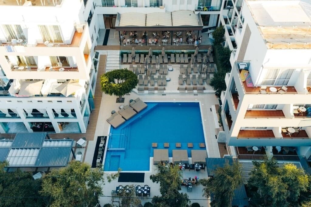 Фотографія Atrium Hotel Crete 3*