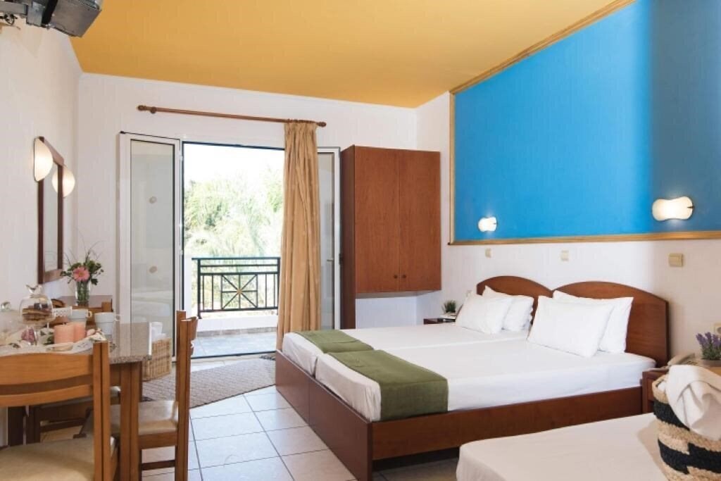 Зображення Yannis Manos Hotel 1*