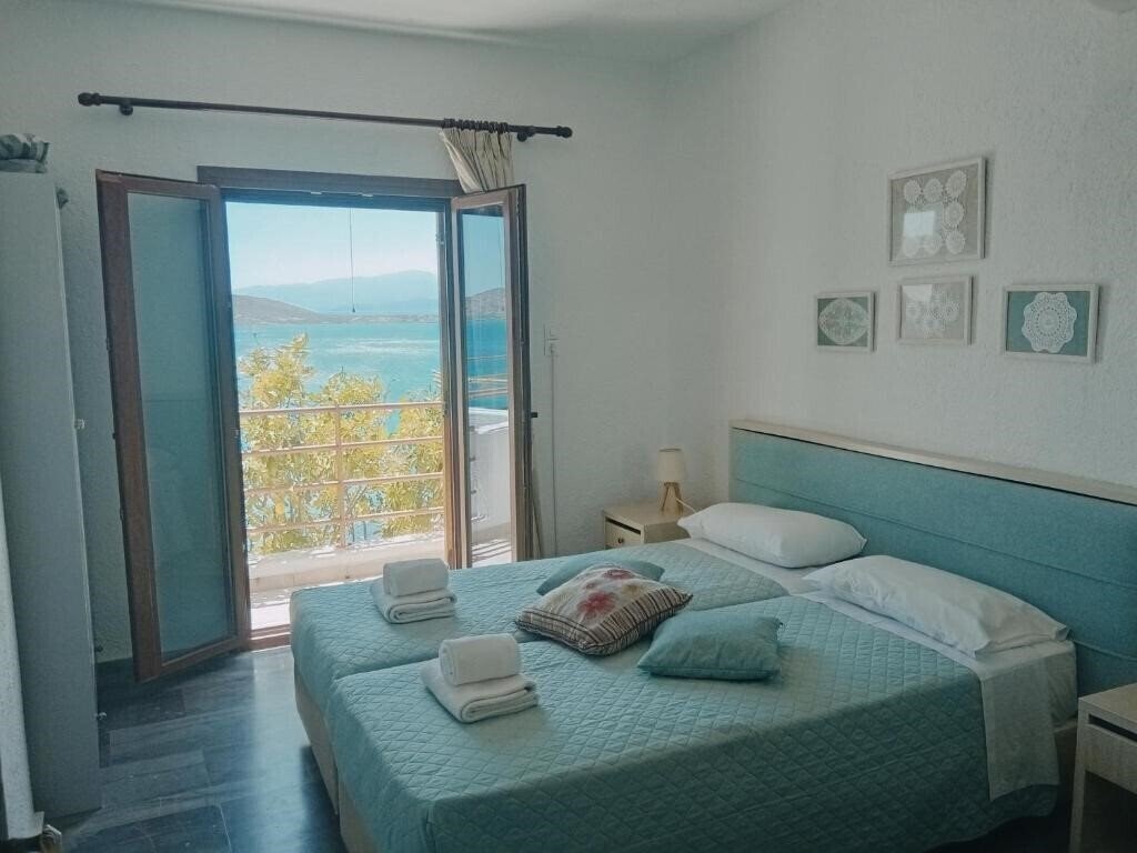 Фото Marilena Panoramic Sea View House 3*