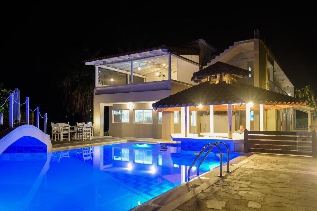 Фотографія Dias Apartments Kavros 3*