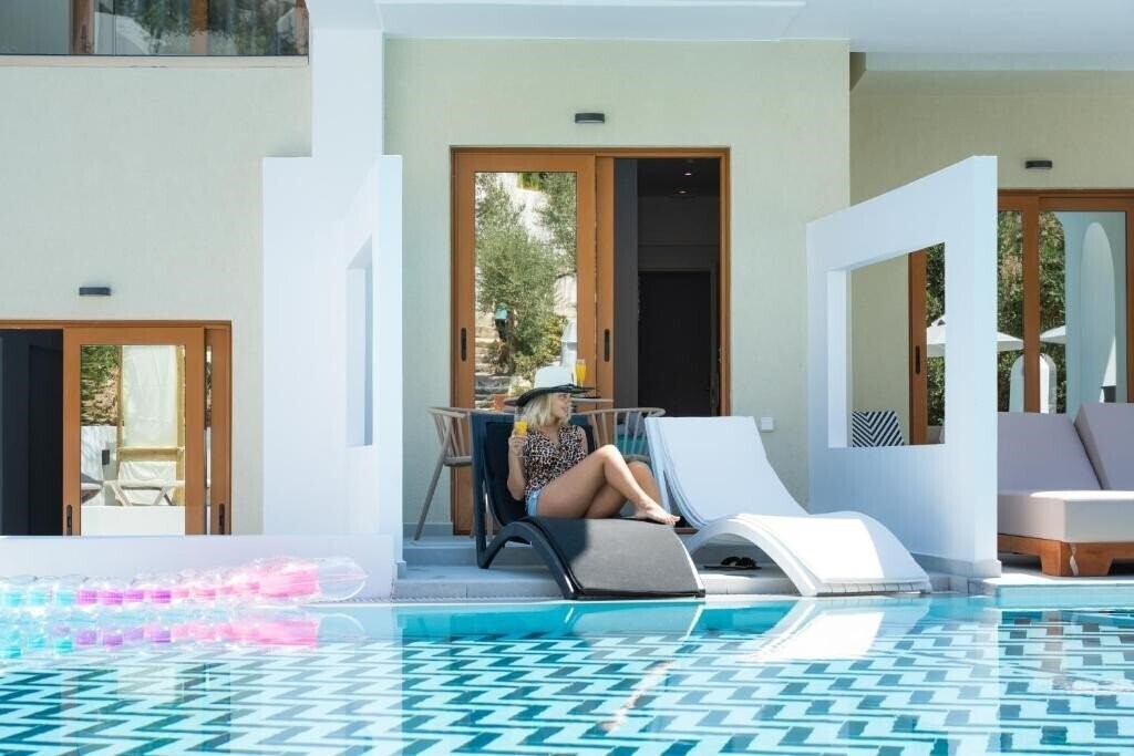 Картинка Zoe Boutique Hotel 3*