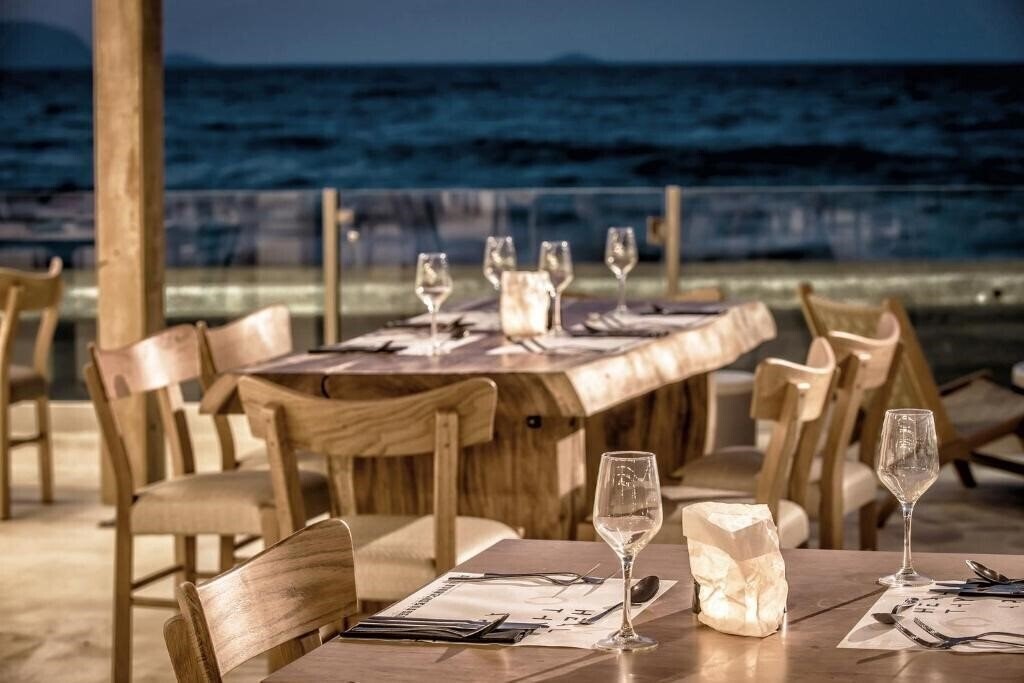 Зображення Maya Beach Hotel 4*