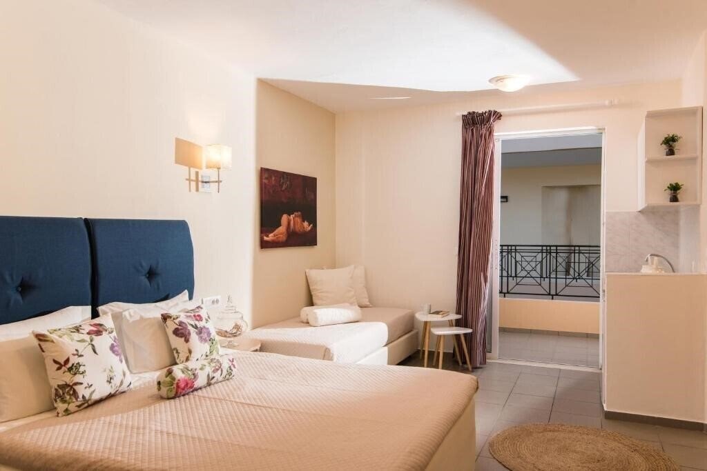 Фото Mirage Studios 1*