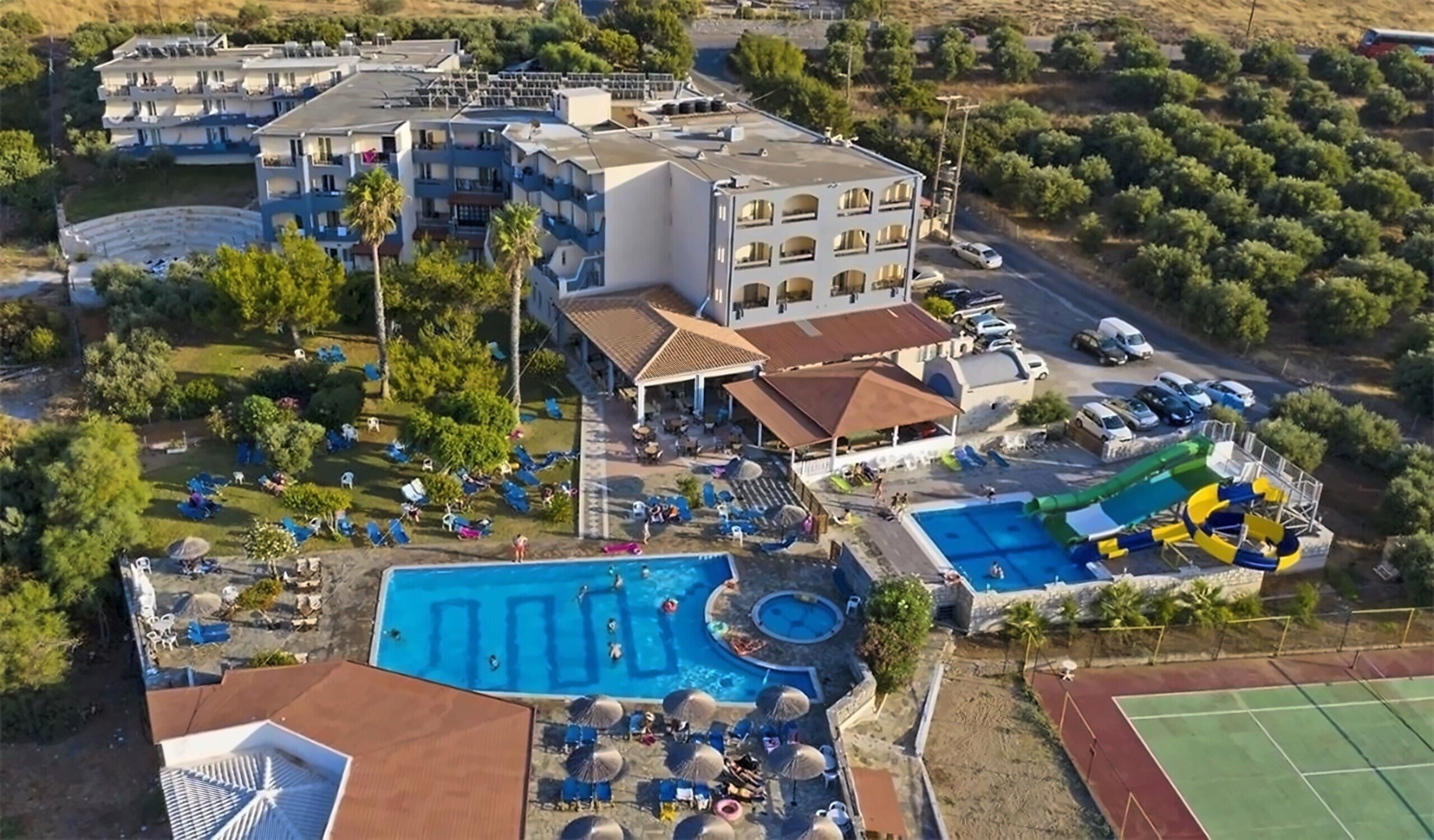 Готель Ocean Heights View Hotel 4*