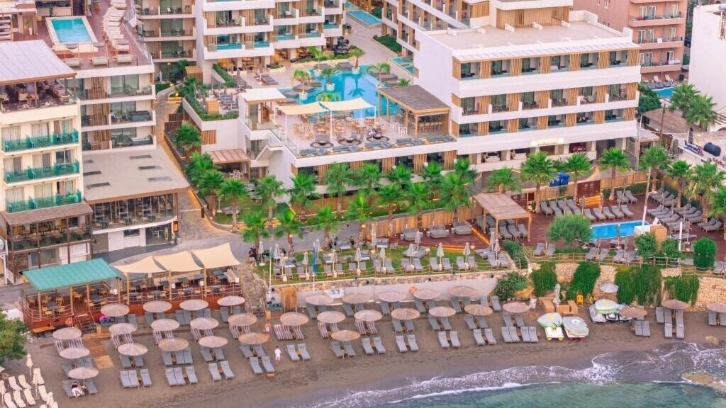 Фото Akasha Beach Hotel & SPA 5*