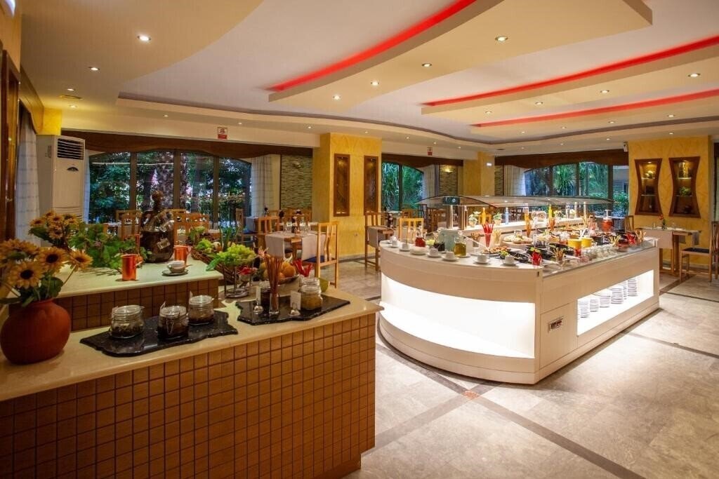 Картинка Pantheon Hotel 4*