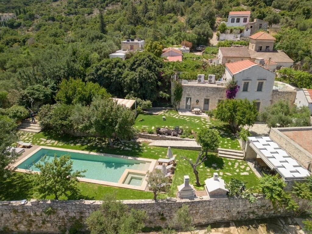 Фотография Athermigo Cottages & Villa Вилла 4*