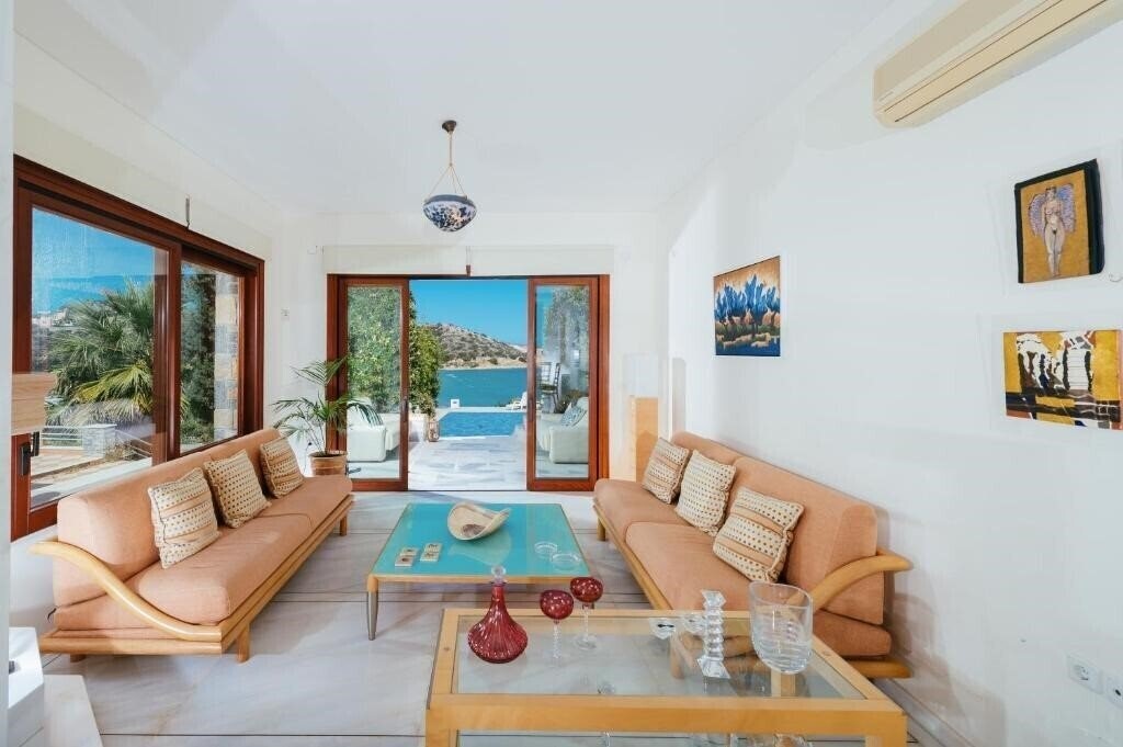 Изображение Beach Villa In Agios Nikolaos Вилла вилла