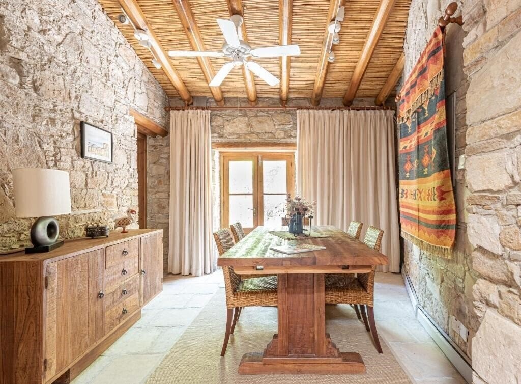 Отель Carob Tree Valley Villas 5*