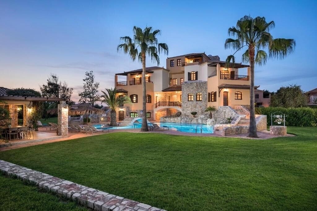 Отель Villas Iason 4*