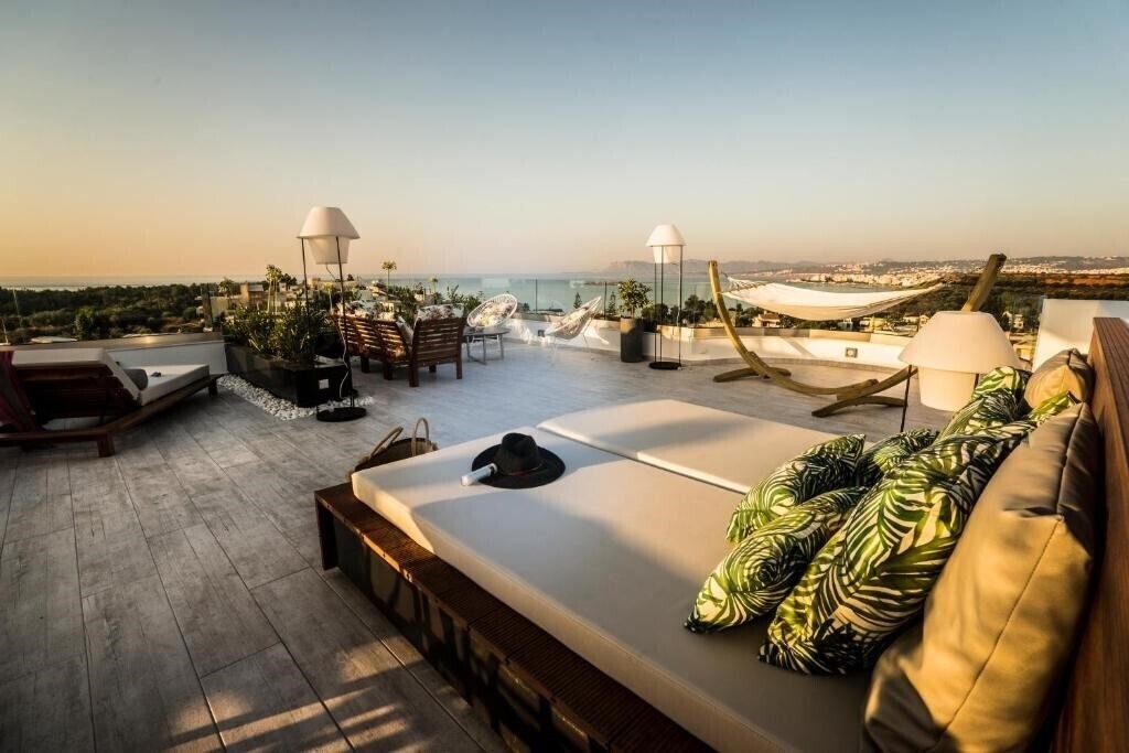 Готель The Hill House Villa Вилла вилла