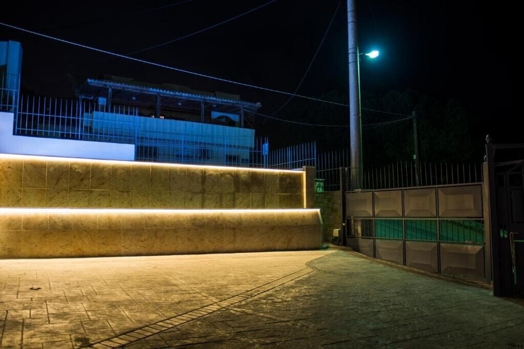 Картинка The Hill House Villa Вилла вилла