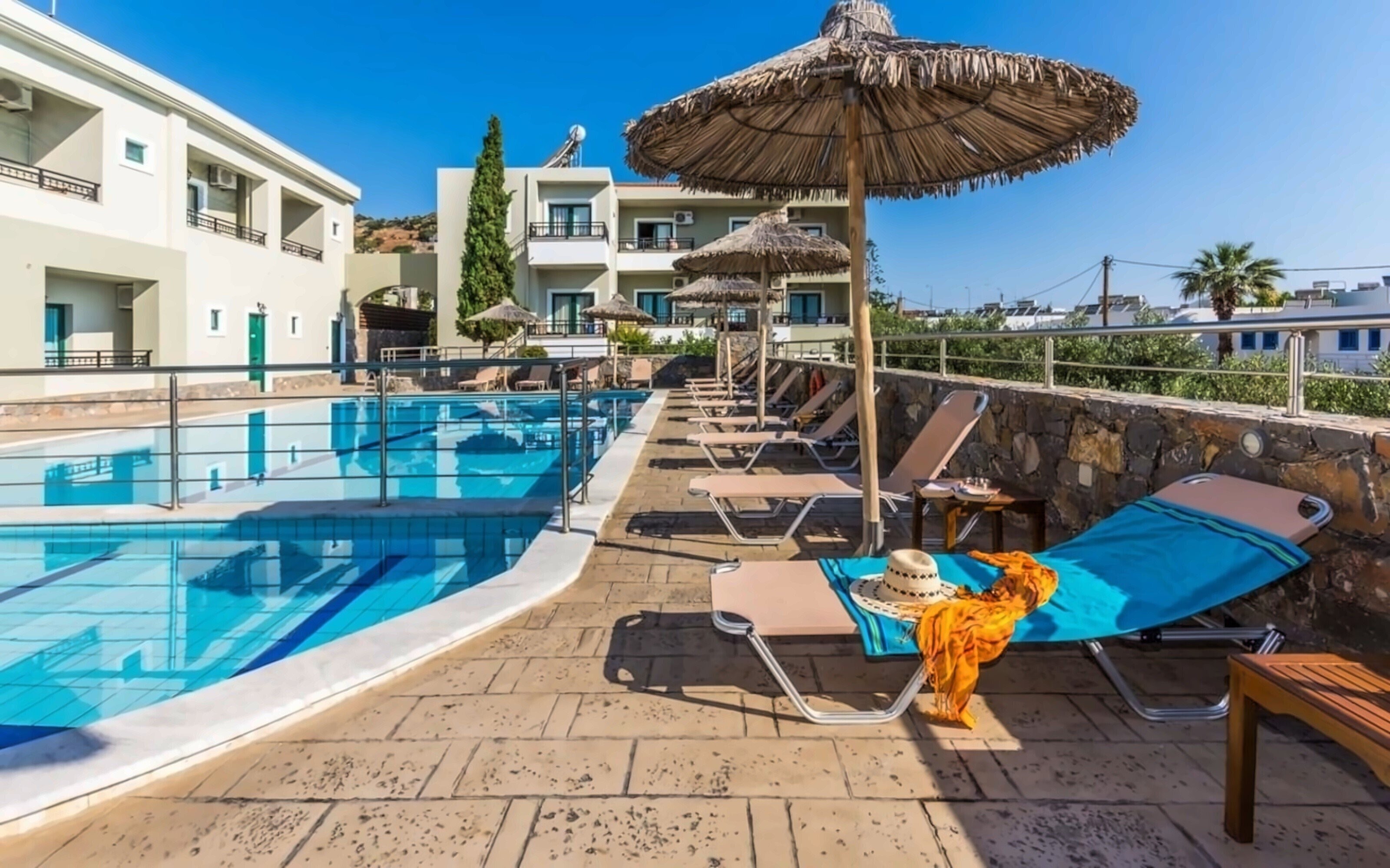 Фотографія Dias Luxury Hotel & Apts 4*