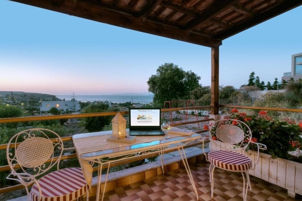 Готель Romanza Villa 5*