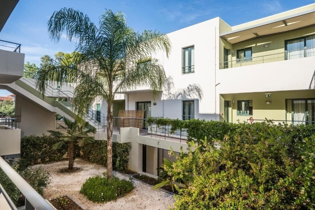 Зображення Athina Beach Hotel Chania 3*