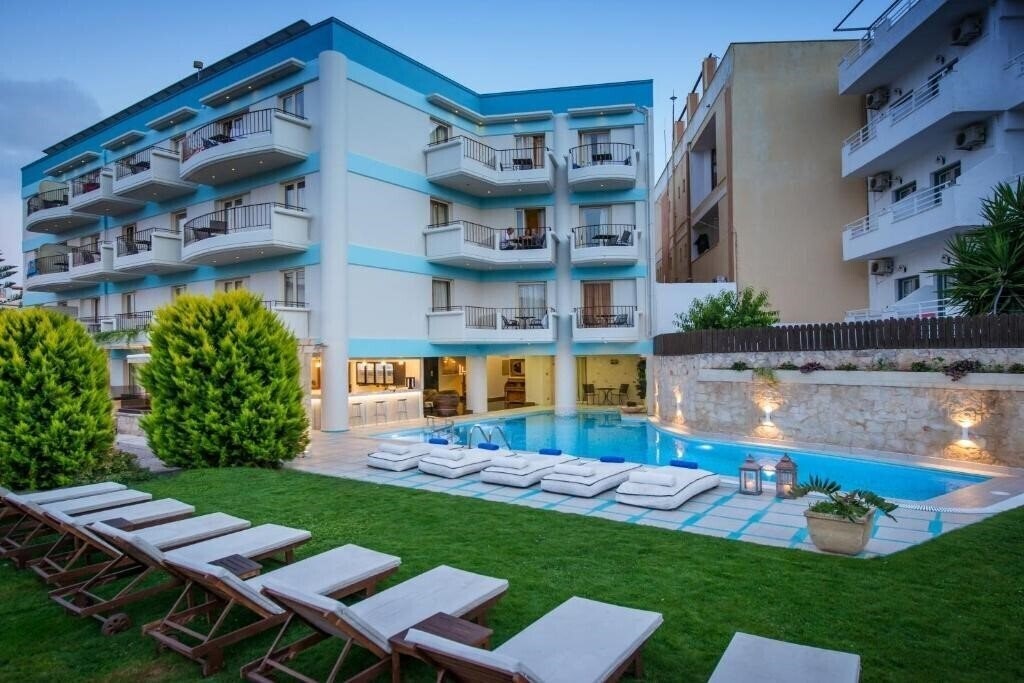 Отель Anesis Blue Boutique Hotel 4*