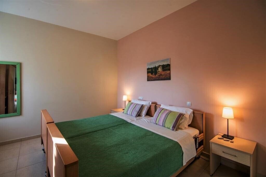 Фото Aksos Suites Accessible Accommodation 2*