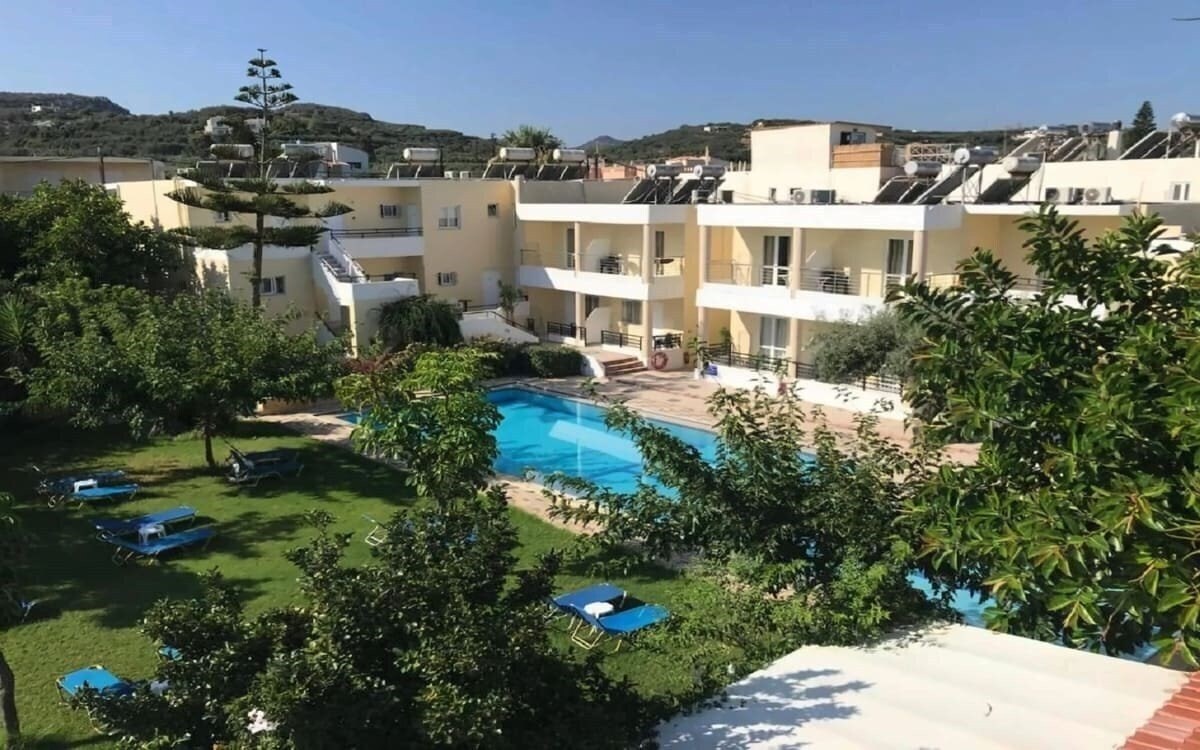 Отель Marakis Apartments 2*