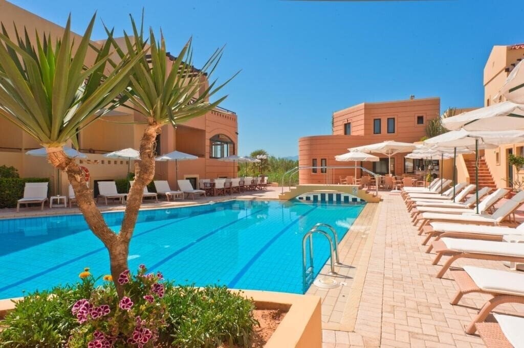 Фото Silver Beach 4*