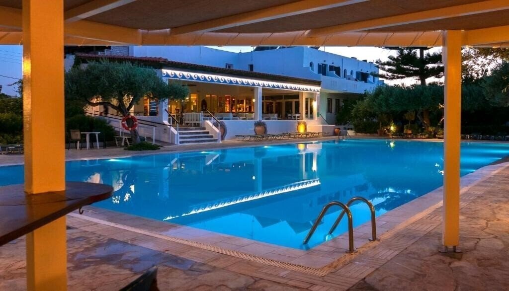 Фото Villea Village 3*