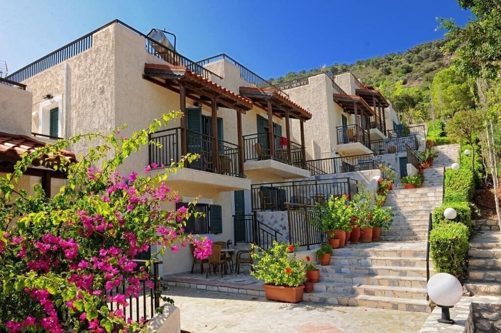 Готель Maria Mare Apartments 4*