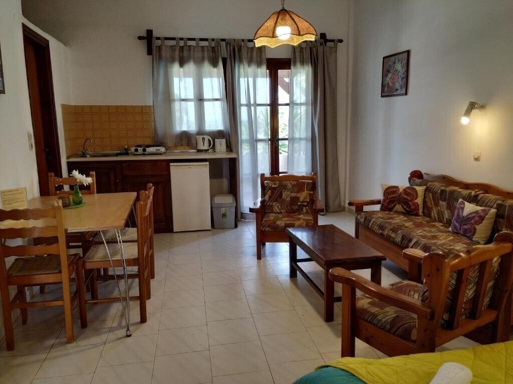 Картинка Pardalakis Studios 3*