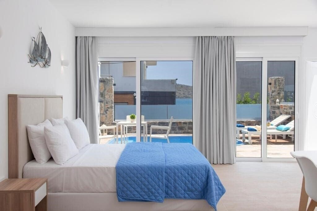 Фото Naiades Village Elounda 3*