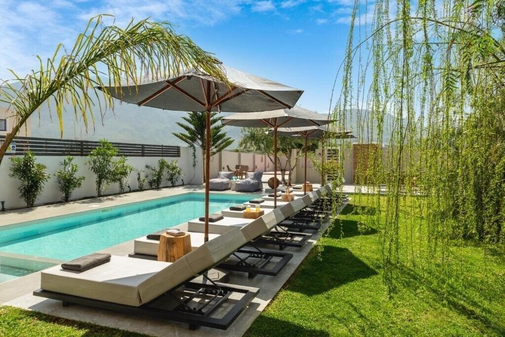 Изображение Hypnosis Suite 4*