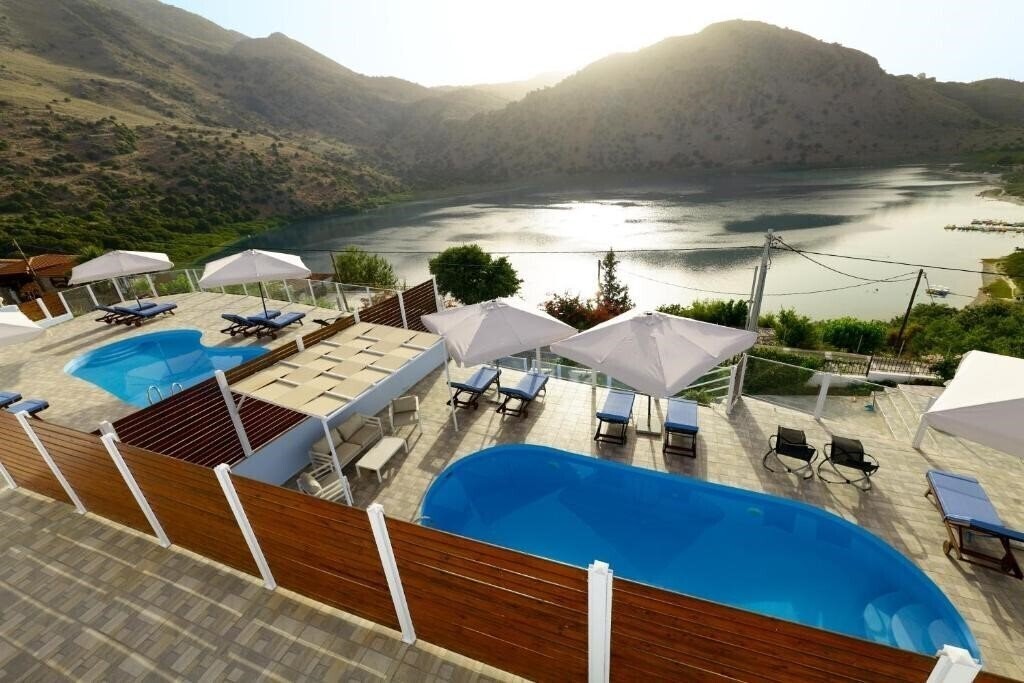 Картинка Lake View Suites 4*