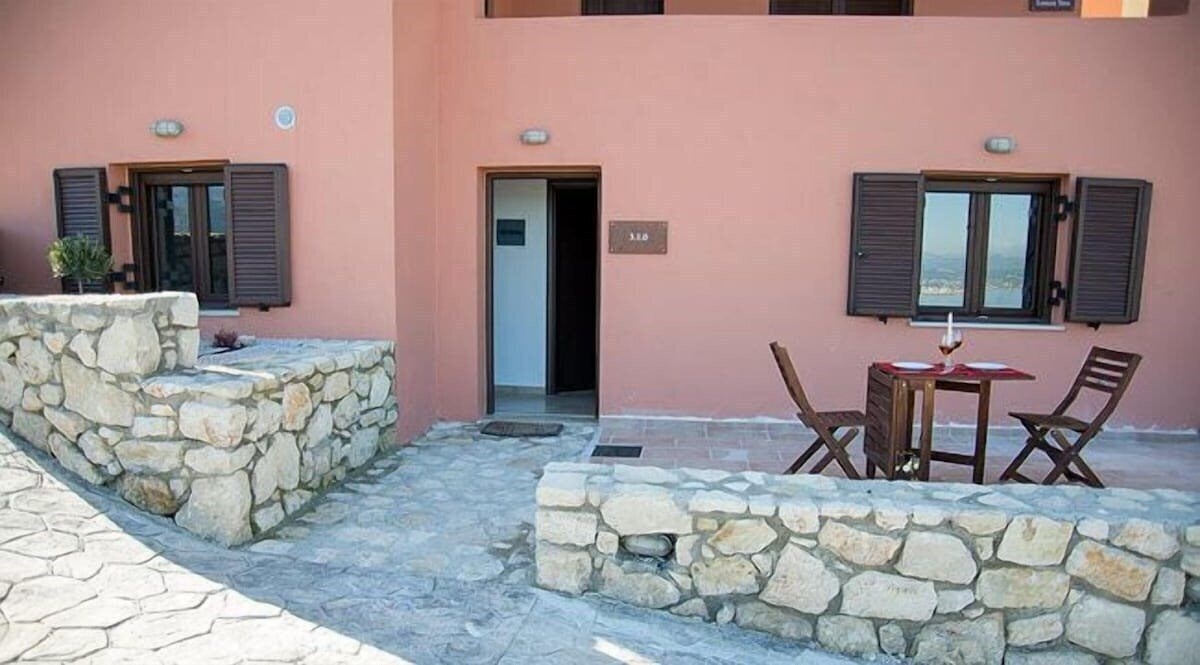Отель Olive Lemon-Morfi Village 4*