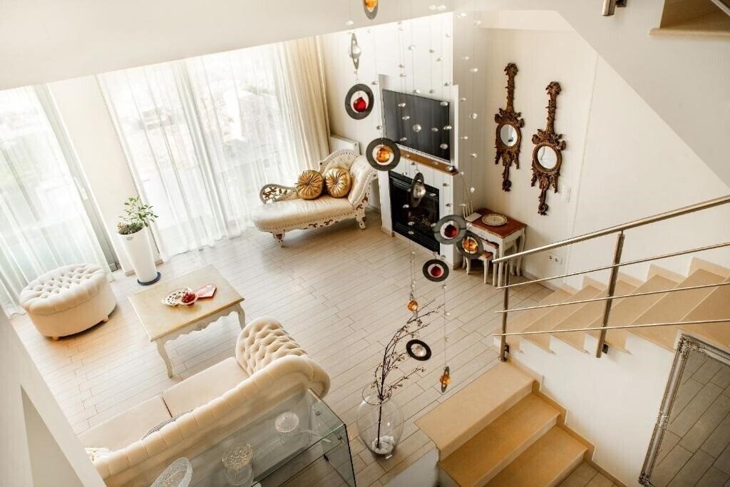 Фотографія Sea View Beachfront Villa Maria 4*