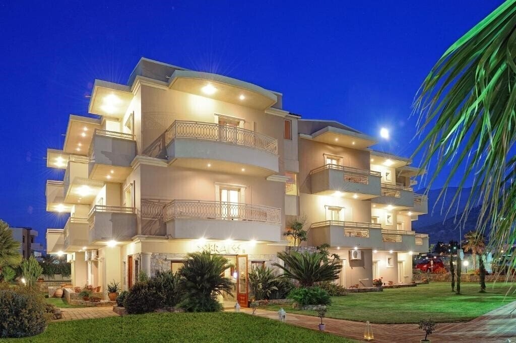 Фото Socrates 4*