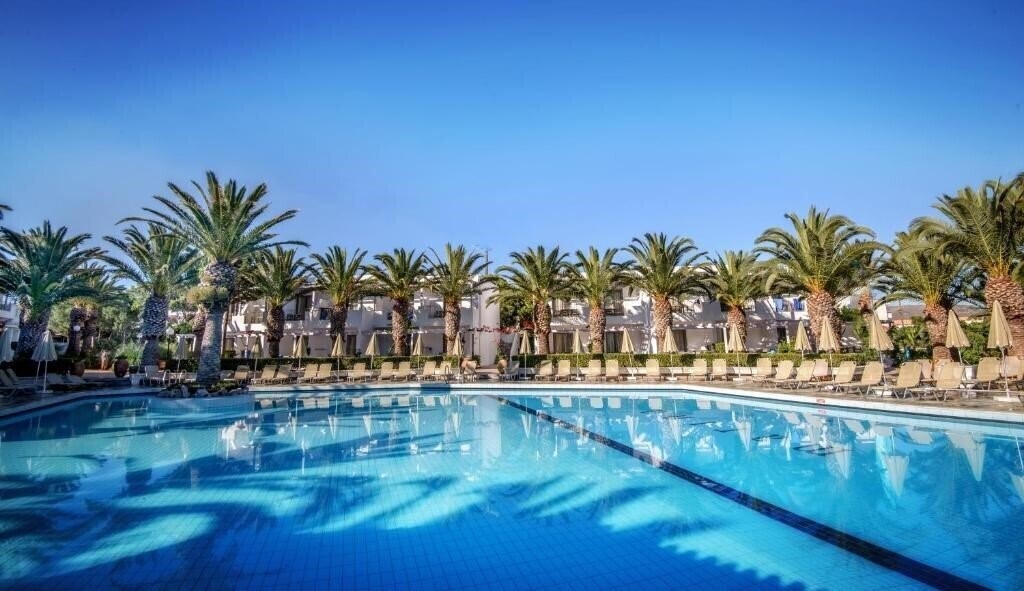 Отель Sol Marina Beach Crete 4*