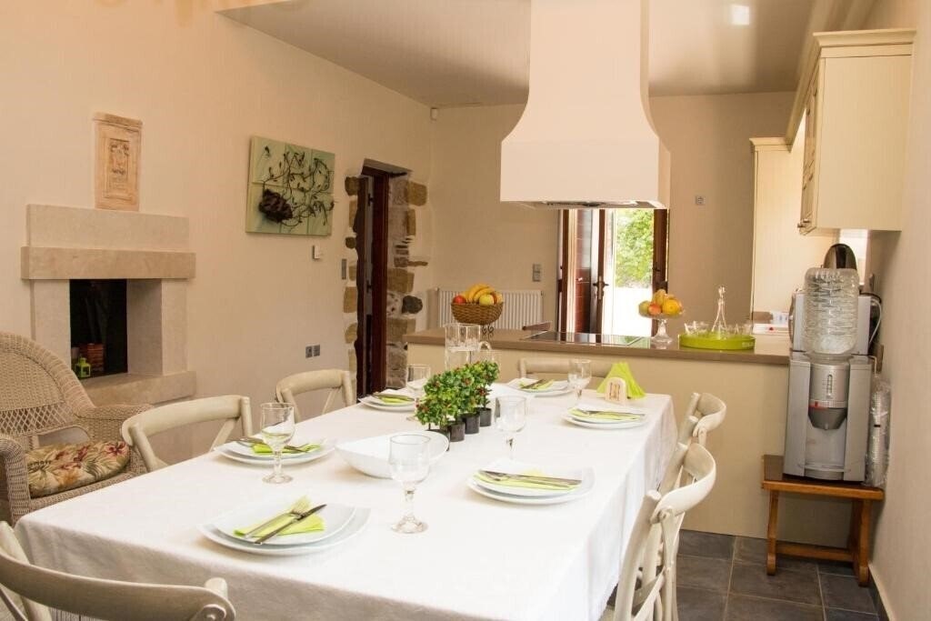 Фотография Villa Vlatos 4*