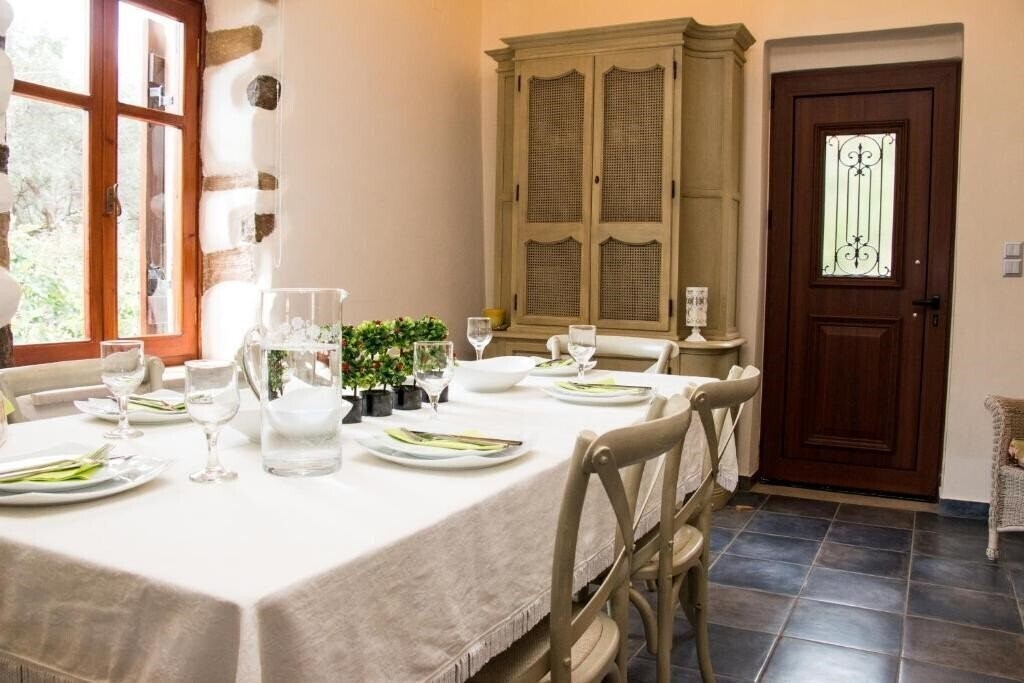 Картинка Villa Vlatos 4*