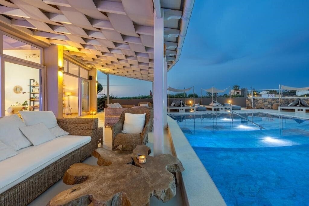 Отель Paradise Island Villas 5*