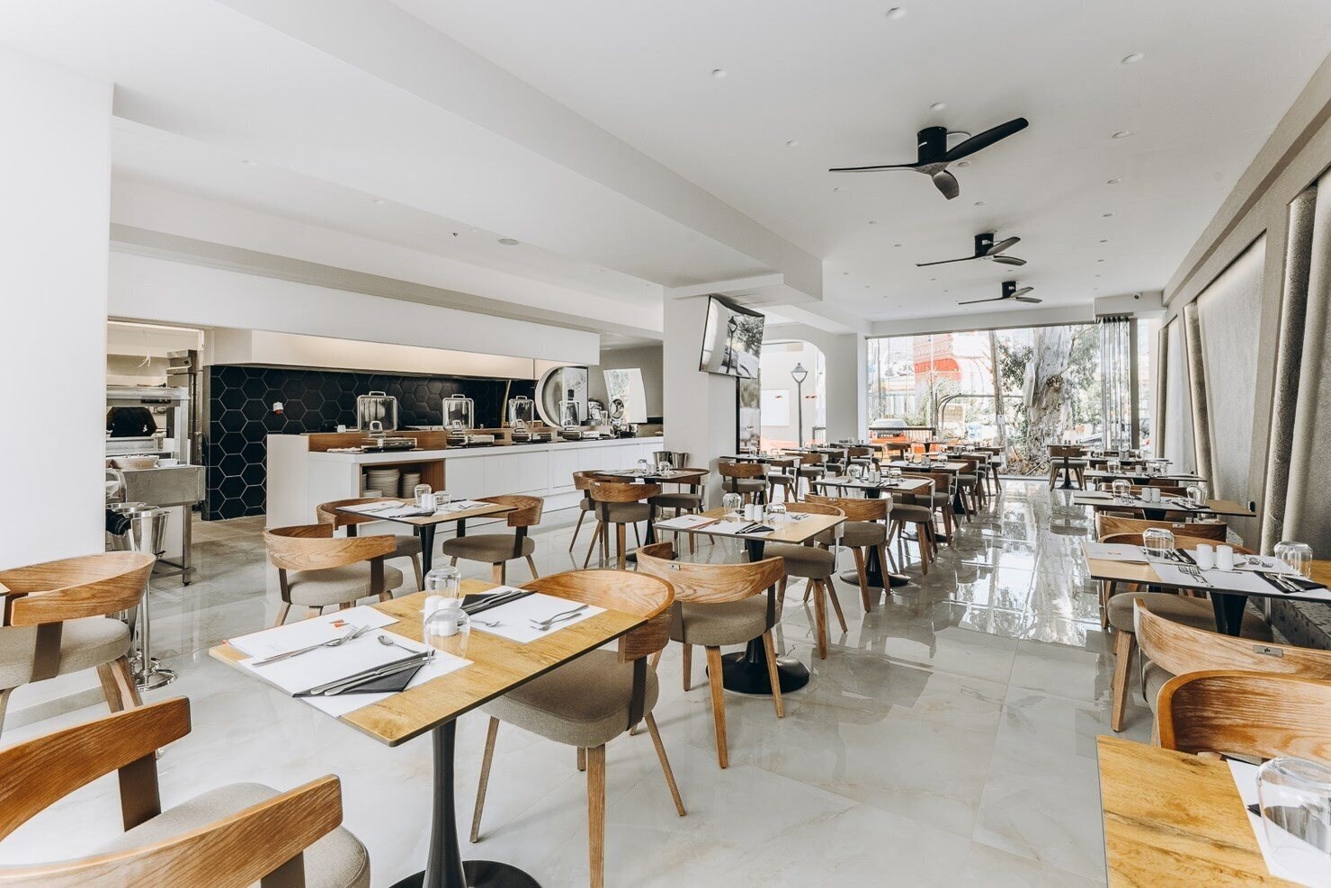 Фото Zorbas Lifestyle Hotel 4*