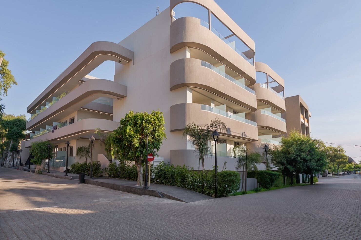 Отель Zorbas Lifestyle Hotel 4*