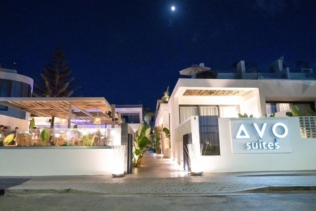 Фото Dyo Suites 4*