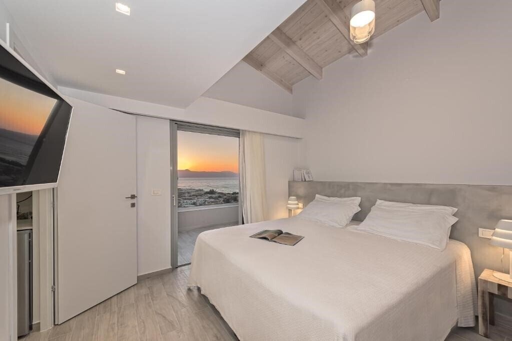 Фото Aenaon Seaview Villa 4*